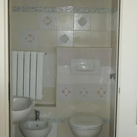 B&B Madonna Della Neve 3* ستريزا