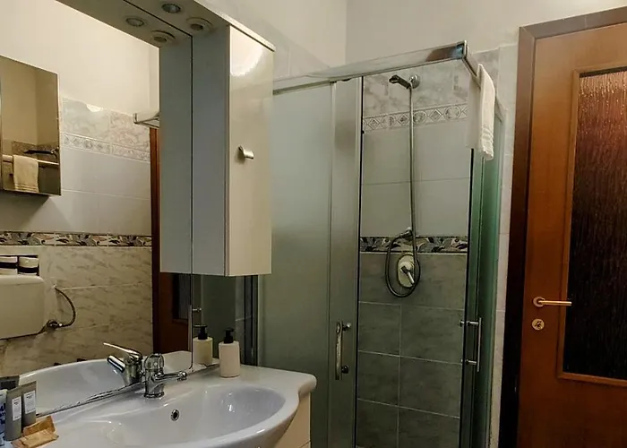 Oda ve Kahvaltı Madonna Della Neve Stresa